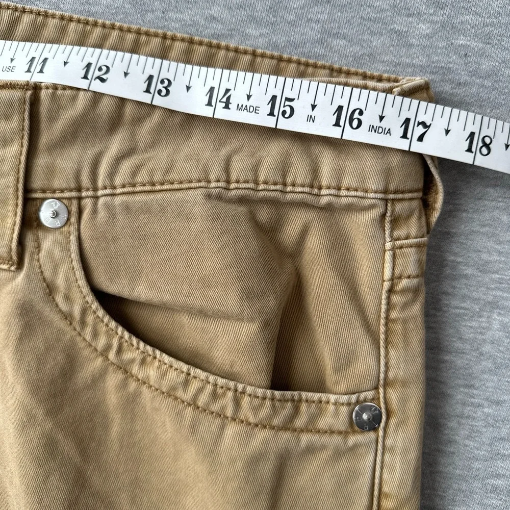 True Religion Men's Slim Jeans Size 32x30 Tan Beige Denim